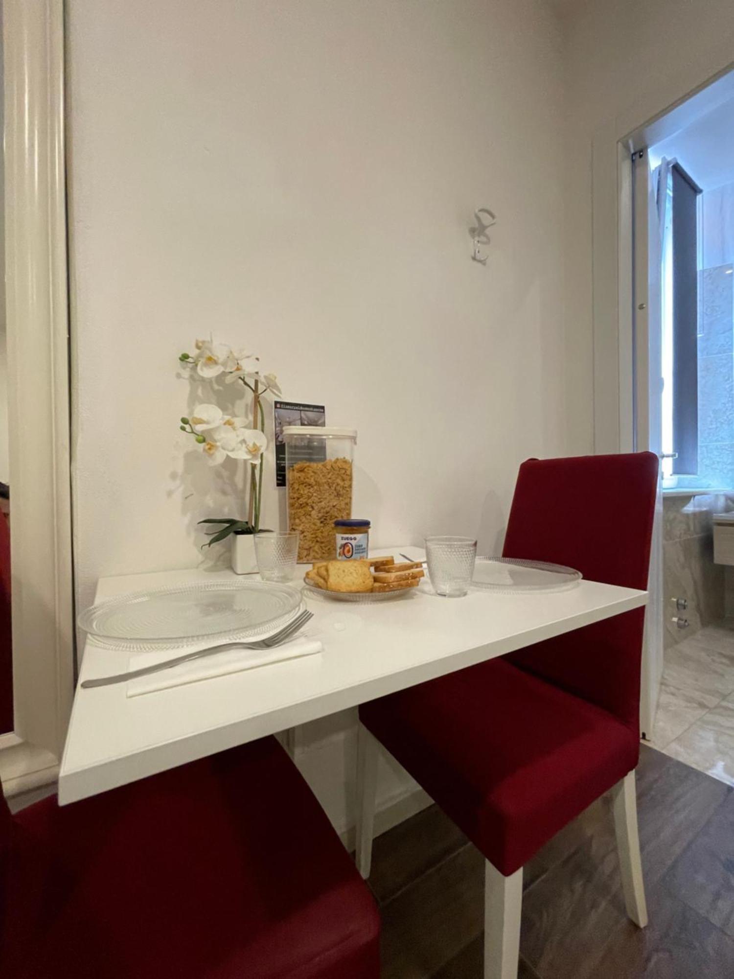 Apartamento Luxury 3 Al Duomo Di Parma Exterior foto